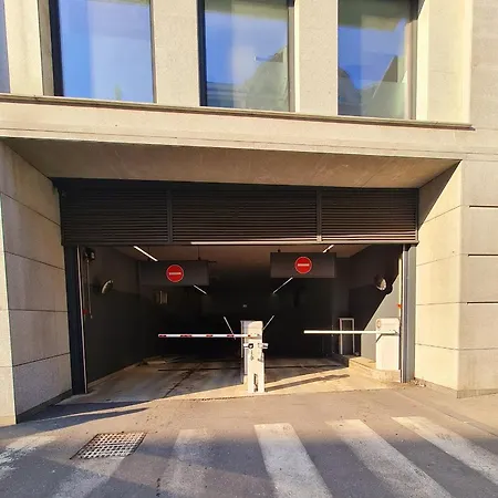 Natali Luxury Parking Belgrad