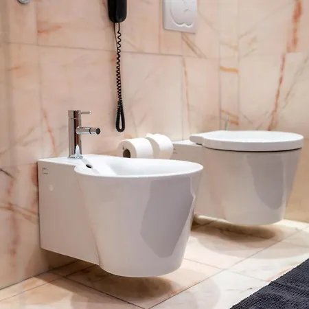 Hotell Natali Luxury Parking 3*