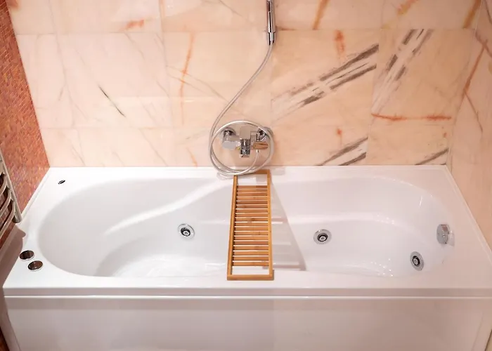 Natali Luxury Parking Hotel